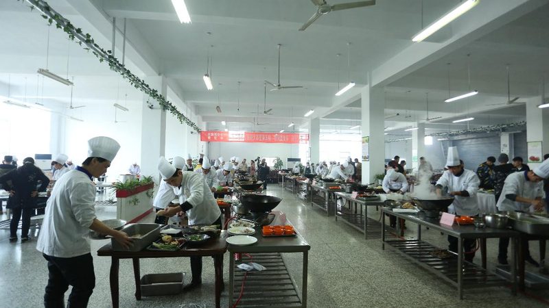 休闲食品OEM：揭秘OEM生产背后的秘密